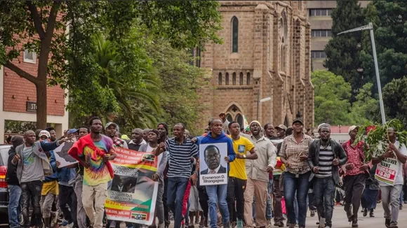 Zanu PF's Varakashi Urges Zimbabweans to Reconsider UK Migration