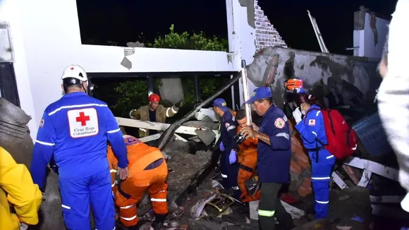 Kiosk Roof Collapse at Colombian Wedding Kills Two, Injures Over 30