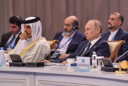 Putin Meets Qatari Emir at SCO Summit in Astana, Commends Qatar's Mediation in Gaza
