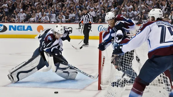 Avalanche Rally to Defeat Jets 5-2 in Game 2, Even NHL Playoff Series