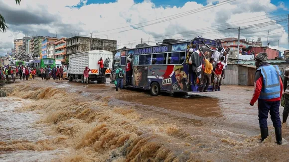 Over 170 Dead in Kenya Floods as Residents Search for Survivors