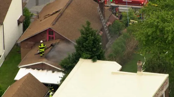 Deadly House Fire in Leechburg Claims One Life, Injures Firefighter
