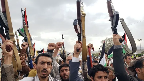 Houthi Rebels in Yemen Mourn Fighters Killed in US and UK Airstrikes