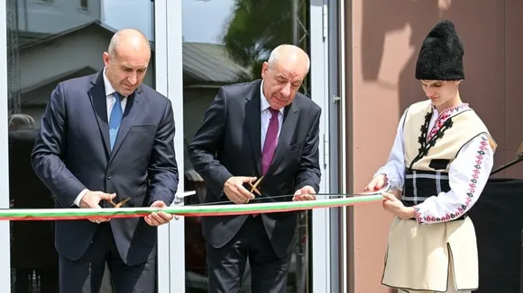 Bulgarian and Hungarian Presidents Inaugurate Cultural and Educational Center in Budapest