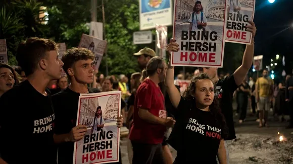 Protesters Gather Outside Netanyahu's Residence After Video Release of Captive Israeli Settler