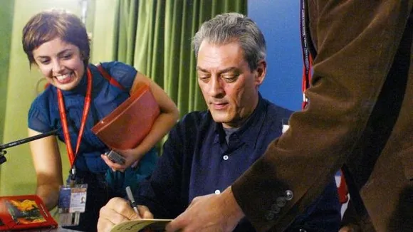 Siri Hustvedt Grieves as News of Husband Paul Auster's Death Leaks Before Family Notification