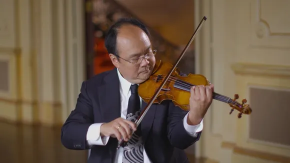 Robert Chen Celebrates 25 Years as Concertmaster of the Chicago Symphony Orchestra