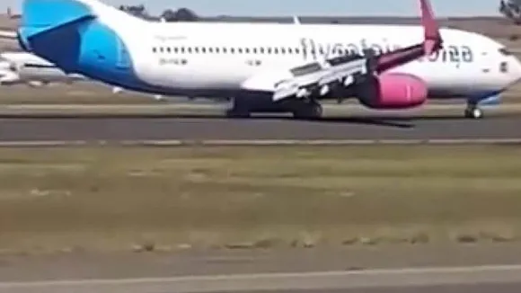 FlySafair Boeing 737 Makes Emergency Landing in South Africa After Wheel Falls Off
