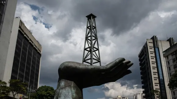 Jindal Power Partners with Venezuela's PDVSA for Crude Oil Venture