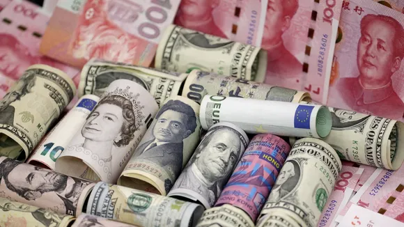 Small Asian Economies Navigate Financial Risks Amid Strong US Dollar and Rising Interest Rates