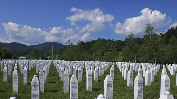 Efraim Zuroff Criticizes Upcoming UN Resolution on Srebrenica Massacre as Misuse of Genocide Label