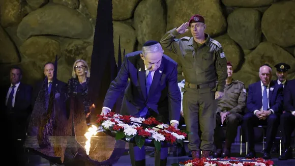 Netanyahu Heckled at Memorial Day Ceremony as Attendee Cries Out 'He Killed My Children'