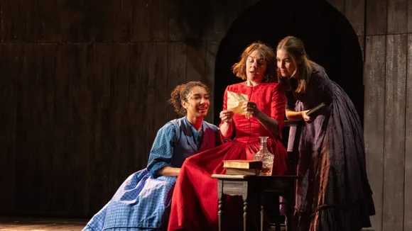 Modern Play 'Underdog: The Other Brontë' Explores Sibling Rivalry and Bond of Brontë Sisters