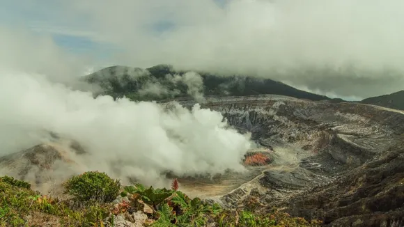 Poás Volcano Activity Decreases Following Recent Ash Emissions