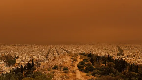 Saharan Dust Blankets Athens, Creating Mars-Like Orange Sky