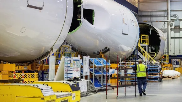 Boeing Faces 787 DreamlinerParts ShortageDue to Russia Sanctions