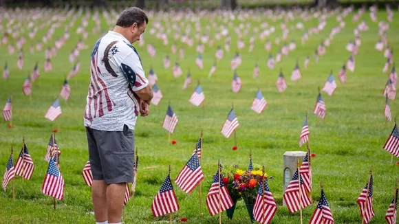Memorial Day and Veterans Day: Honoring US Military Personnel with Distinct Traditions