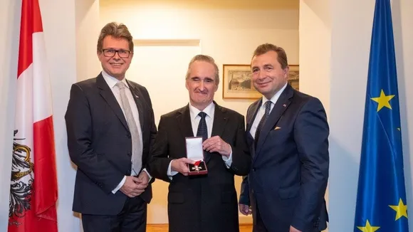 Austrian Minister Visits ERIC Headquarters in Trieste to Promote Research Collaboration