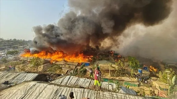 Fire Suspected as Arson Leaves 1,200 Homeless in Rohingya Refugee Camp