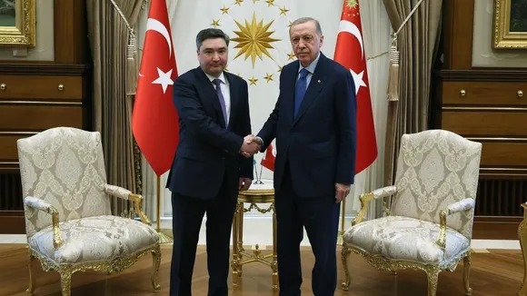 Turkish President Erdogan and Kazakh Prime Minister Discuss Gaza Ceasefire and Bilateral Cooperation