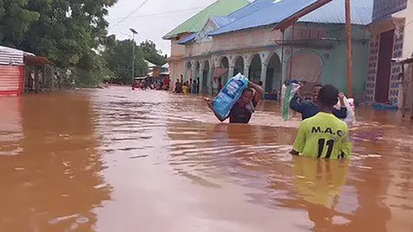 Heavy Rains and Flash Floods Devastate Somalia, Affecting Over 200,000