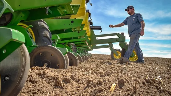Heavy Rainfall Delays Nebraska Farming, Early Crops Show Promise