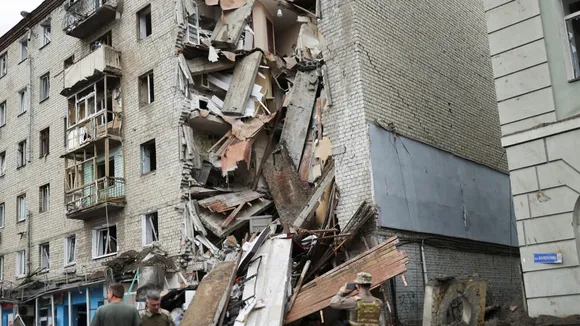 Russian Shelling Targets Civilians in Kharkiv, Ukraine, Resulting in Casualties