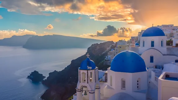 Greece Vacation Costs Surge by 25%: Families to Pay 200 Euros More