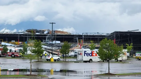 Tornado Emergency Declared in Michigan as 50 Trapped in FedEx Depot