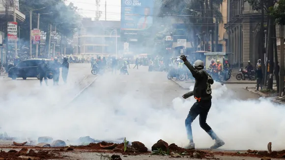 Kenyan Authorities Deploy Tear Gas to Disperse Anti Government Protesters Amid Deadly Clashes