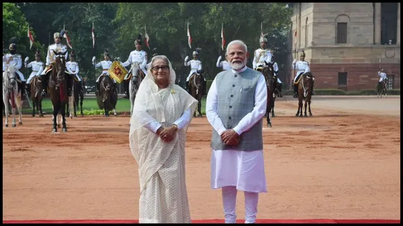 Bangladeshi PM Sheikh Hasina Receives Warm Welcome from Indian PM Modi at Rashtrapati Bhavan