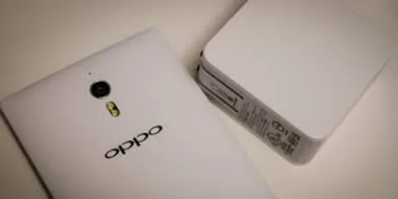 OPPO VOOC Flash to charge phones fron 0 to 75% in 30 mins