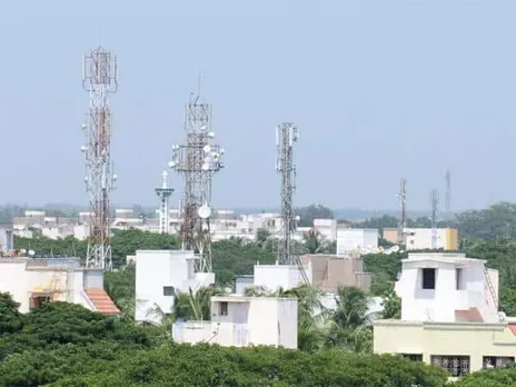 Telcos invested Rs 1.34 lakh cr in FY'15