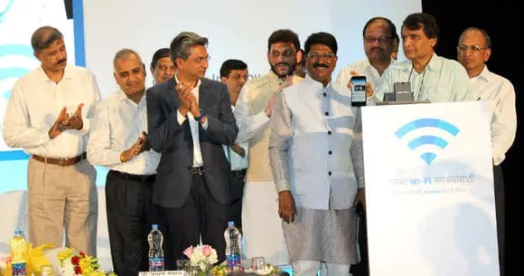 Suresh Prabhakar Prabhu launches India’s first wi-fi service at Mumbai Central station