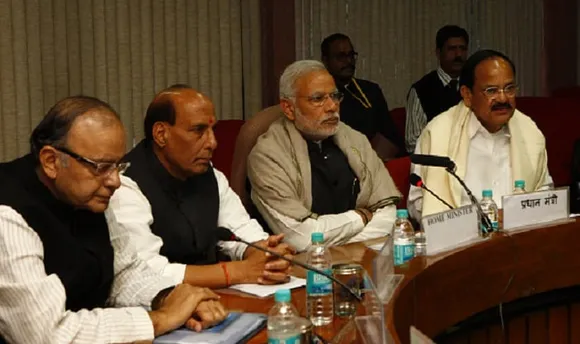 Cabinet expresses Gratitude to state CMs and others for their cooperation in introduction of GST