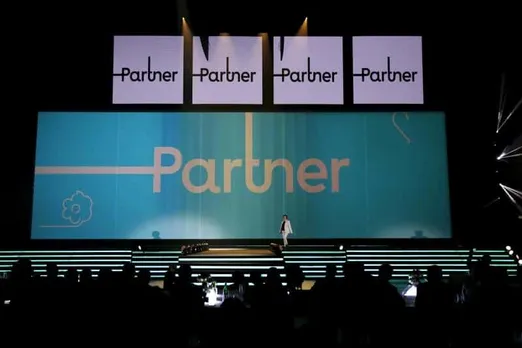 Partner selects Cloudify, VMware