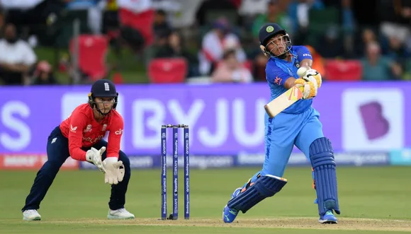 Natalie Sciver-Brunt propels England to a narrow win over India