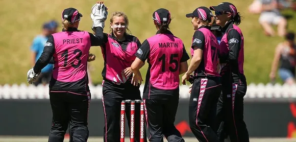 Four players included in the latest contract list of the White Ferns