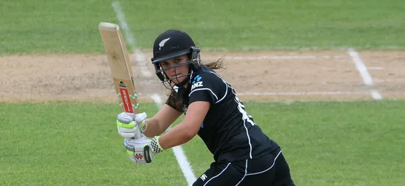 Amelia Kerr's unbeaten century takes New Zealand home in tense finish