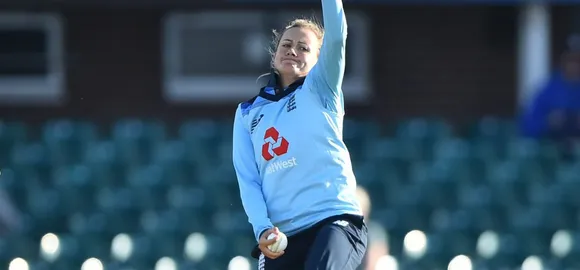 Laura Marsh retires from international cricket