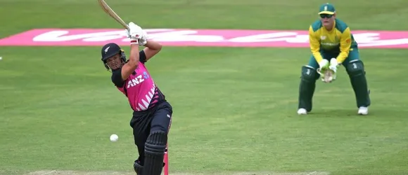 Suzie Bates strikes a vital hundred in T20I Cricket
