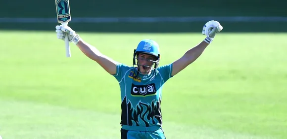 Grace Harris scores record-breaking century