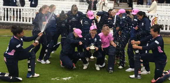 Middlesex win the London Cup