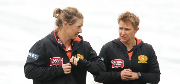 Shelley Nitschke wants Perth Scorchers' middle-order to be more aggressive