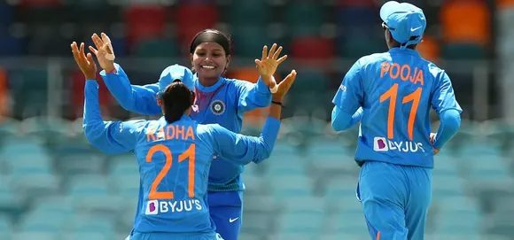 Kaur's finishing act, Gayakwad, Deepti, Pandey two-fers help India beat England