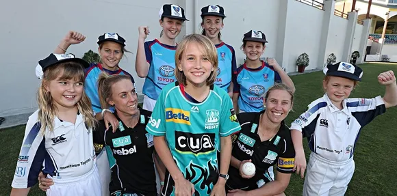 Brisbane Heat honours young girl for calling for gender-neutral sizes