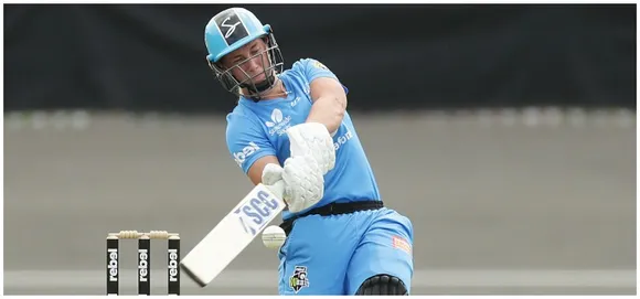 Madeline Penna, bowlers hand Adelaide Strikers a comprehensive win over Hobart Hurricanes