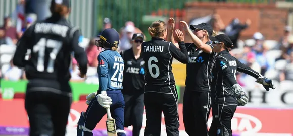 Perkins recalled, Bezuidenhout to take gloves for White Ferns ODI series against India