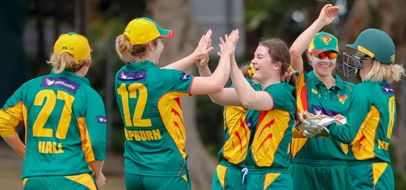 Tasmania wins the Women's Spirit of Cricket Award