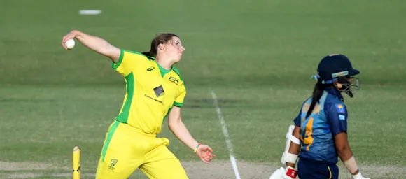 You have to be a bit mad to be a bowler in T20Is: Georgia Wareham